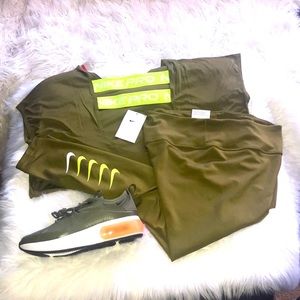 Nike Pro 2 piece Olive Green Tights/Shirt Set